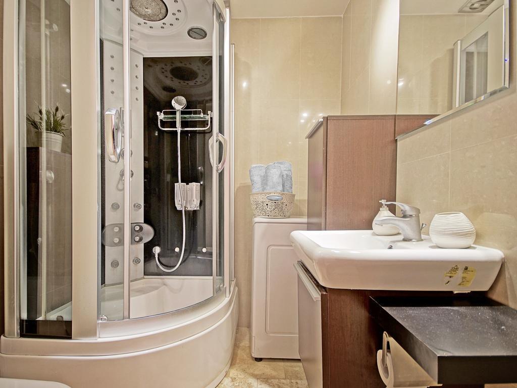 Apartament Kameralny V Гданск Стая снимка